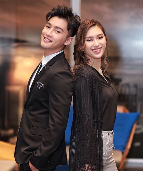 Kolaborasi pertama Alvin bersama Isabela.